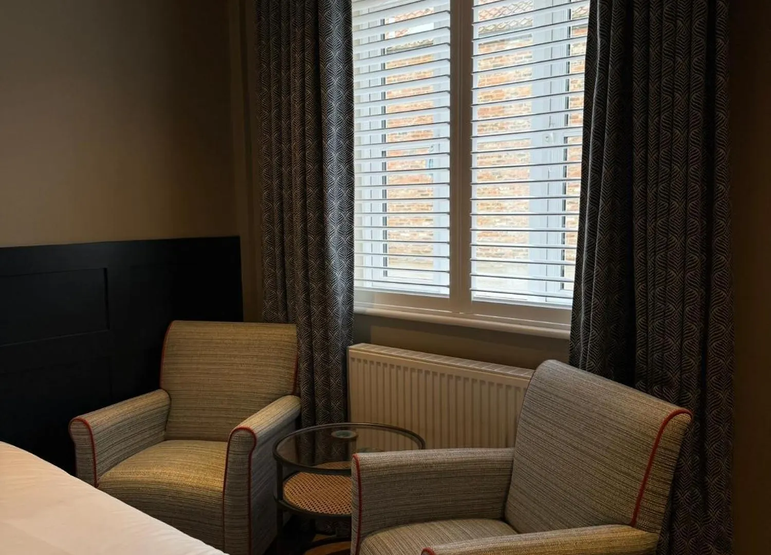 אורחן The George Hotel איזינגוולד