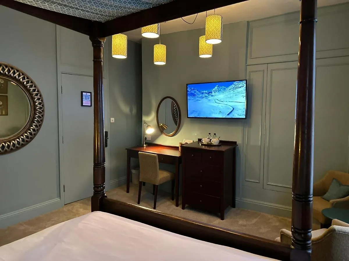 The George Hotel Easingwold 4*,